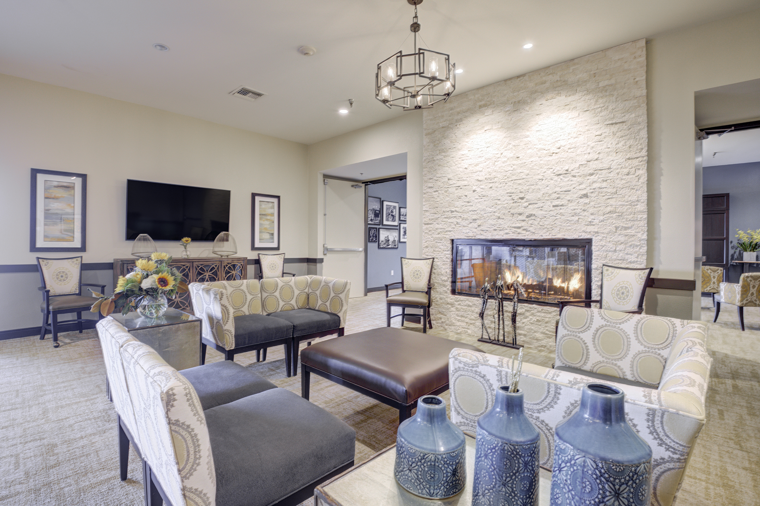 Senior Living in Visalia California 3