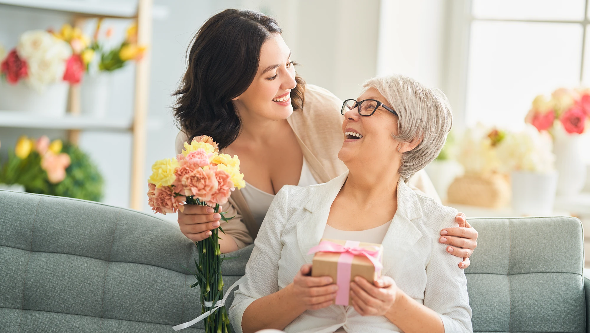 Finding the Perfect Present- Mother's Day Gifts for Loved Ones with Alzheimer's