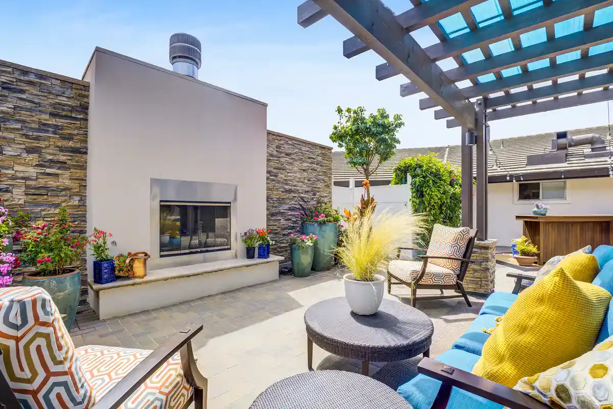 Madonna Gardens' outdoor amenities