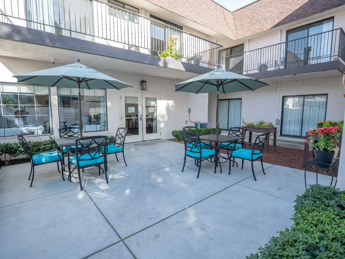 Outdoor courtyard at Carefield Castro Valley senior living assisted living and memory care Castro Valley CA