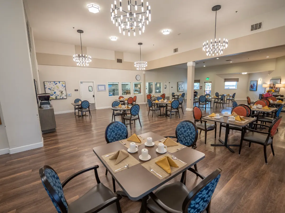 Carefield Pleasanton Memory Care Senior Living Pleasanton CA Dining Room