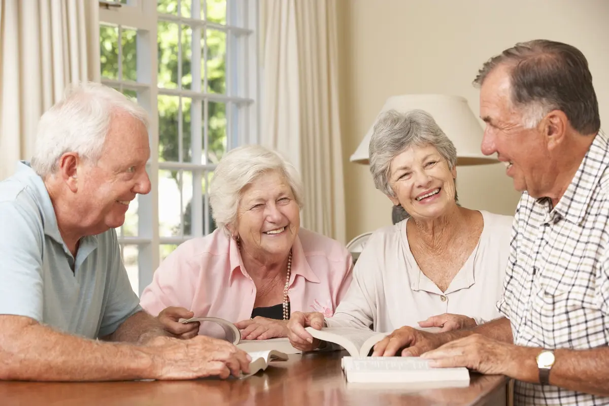 Seniors participating in a group therapy session at a memory care community in Salinas, CA. types of therapy for dementia.