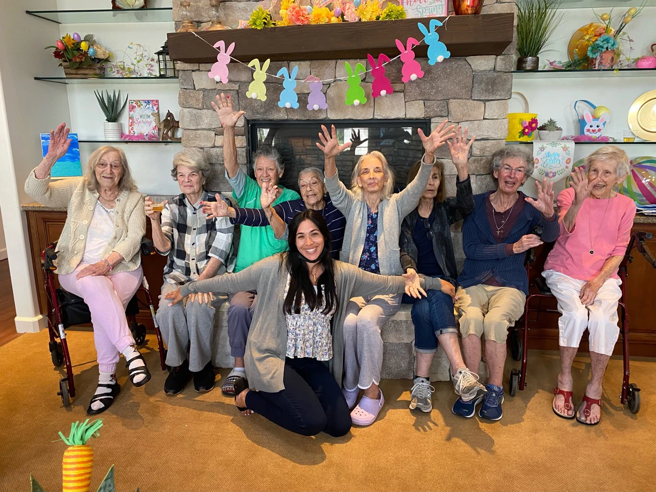 Ojai Meadows senior living in Ojai, CA, residents group picture